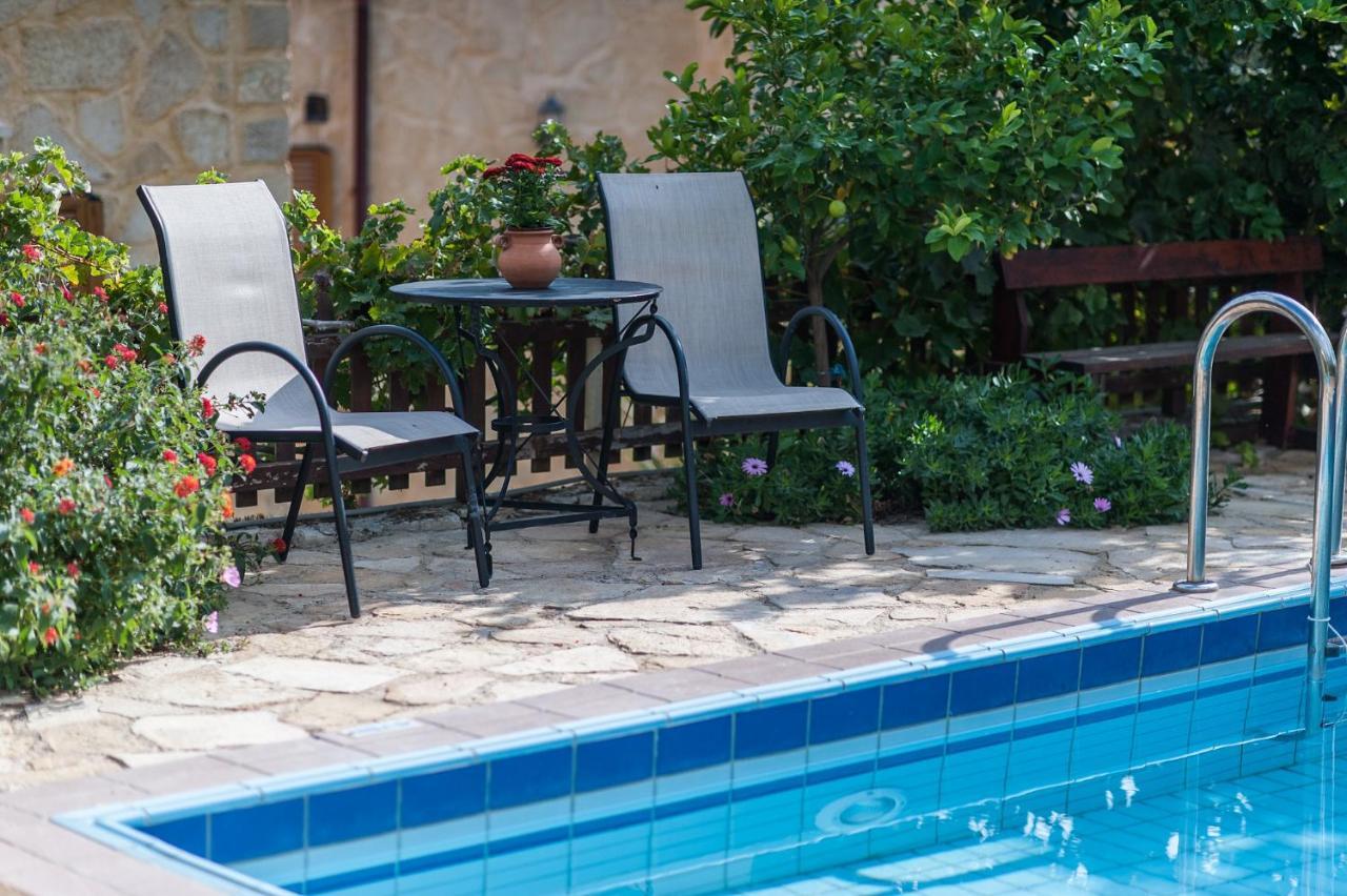 Villa Toula With Pool Nr Armeni Crete Makhairoí 外观 照片